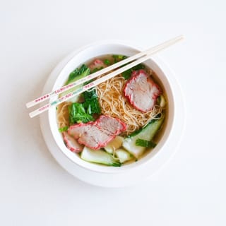 BBQ Pork Noodle Soup - กํวยเตี๋ยวน้ำหมูแดง