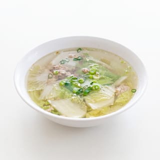 White Cabbage Chopped Chicken Soup - แกงจืด ผักกาดขาว ไก่สับ